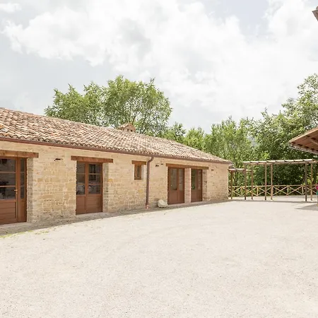 Locanda Abbazia Di Sant'urbano Szálloda
